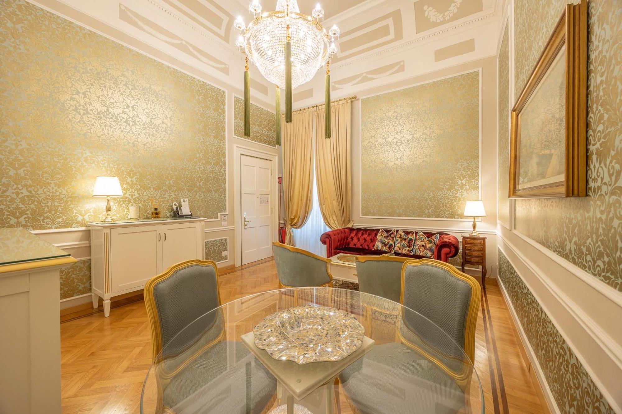 Palazzo Monga Boutique Guesthouse Verona Eksteriør billede