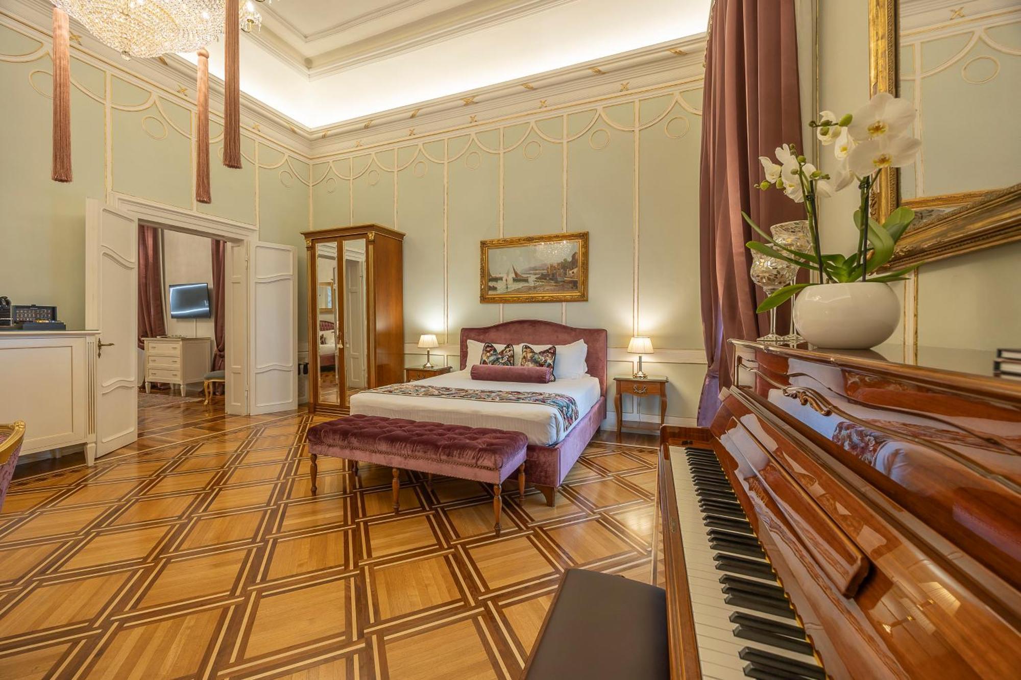 Palazzo Monga Boutique Guesthouse Verona Eksteriør billede