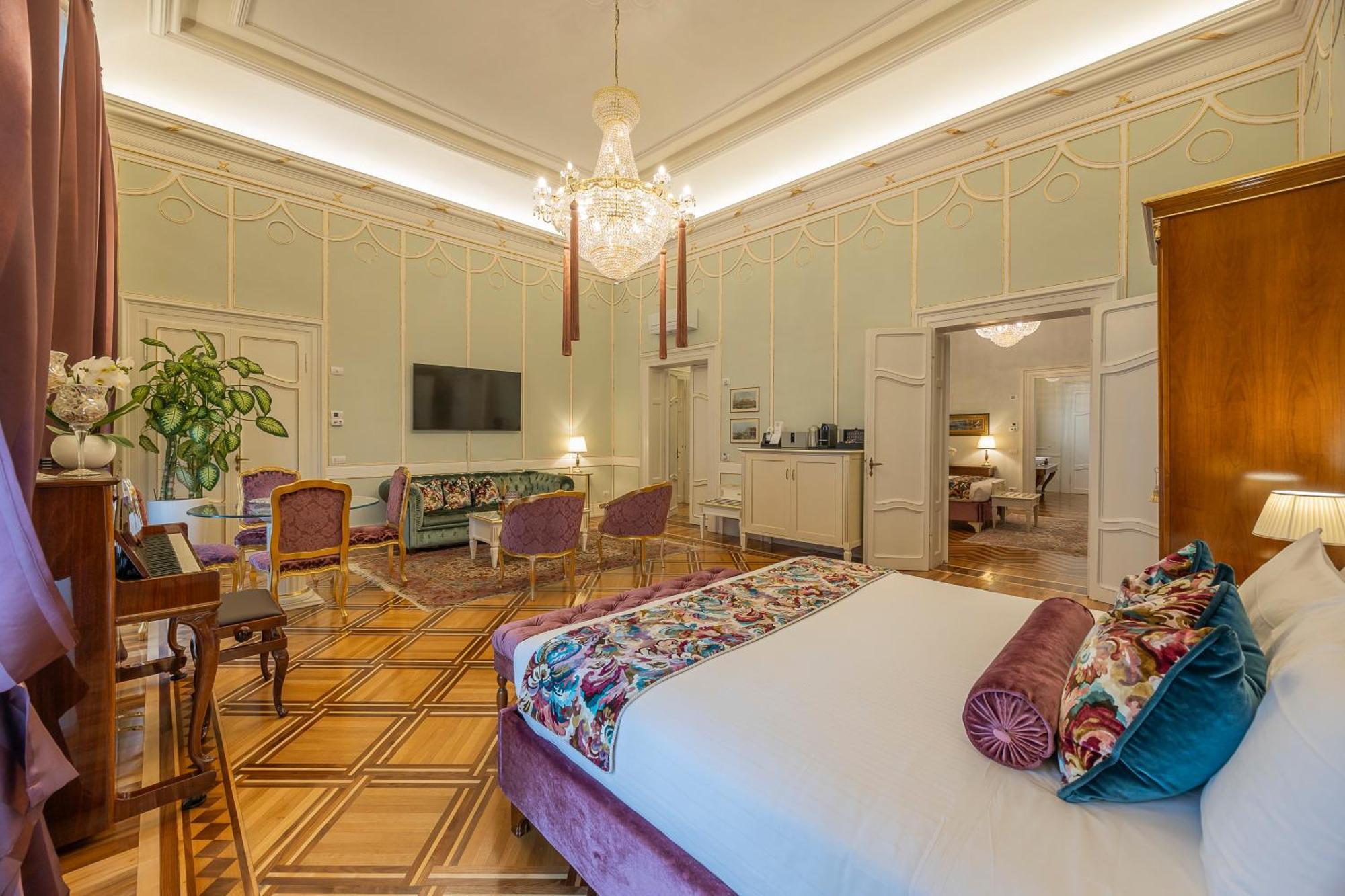 Palazzo Monga Boutique Guesthouse Verona Eksteriør billede